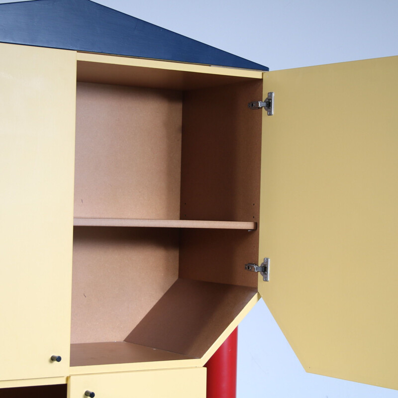 Vintage "Moment" yellow and red cabinet by Wim Wilson, Netherlands 1980