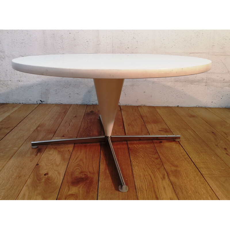 Vintage white cone coffee table by Verner Panton
