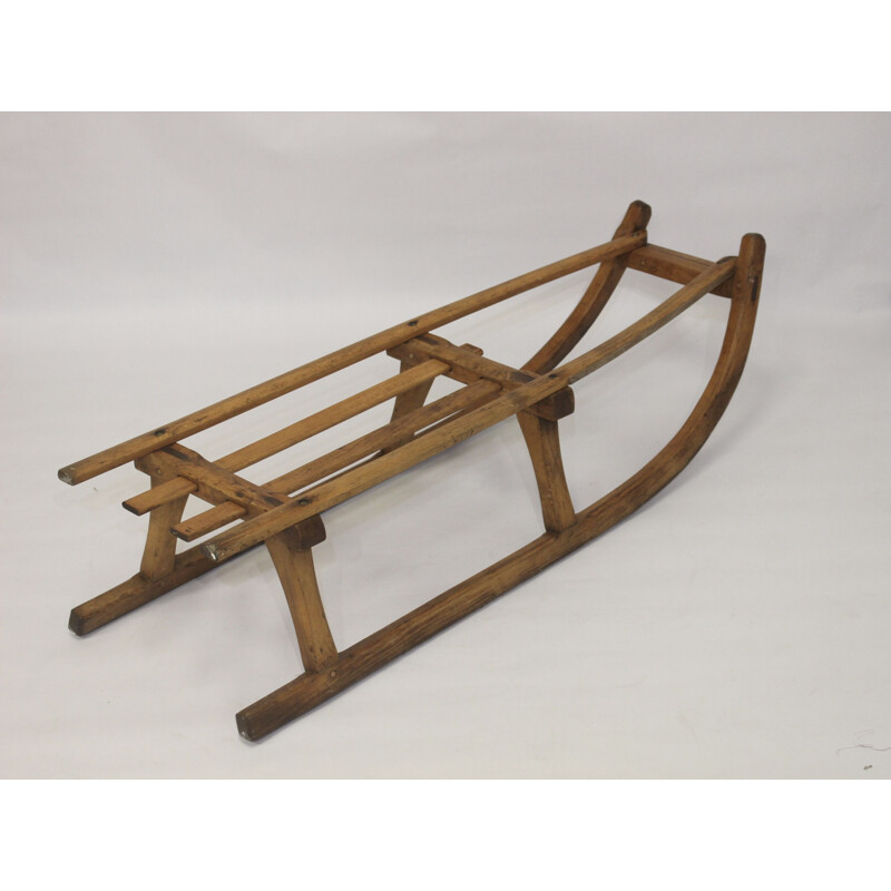 Luge vintage en bois