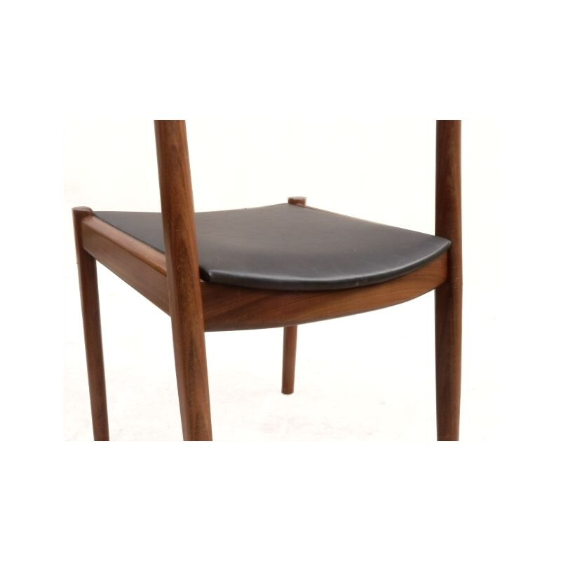 Set of 4 Scandinavian vintage rosewood chairs, 1960