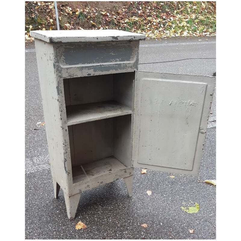 Vintage industrial sheet metal craft cabinet, 1930