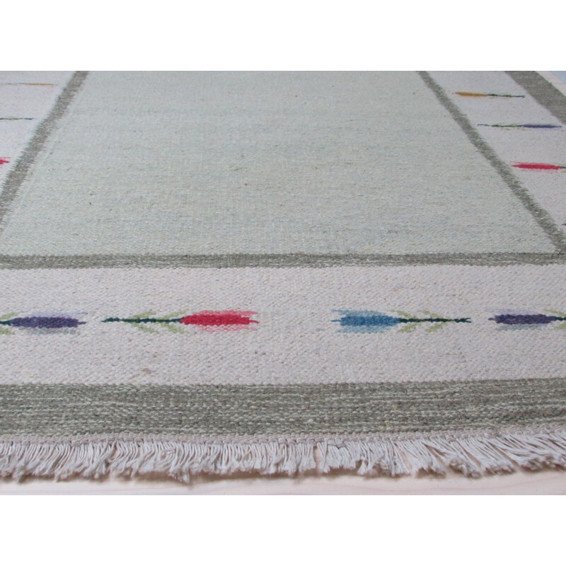 Swedish handmade vintage rug