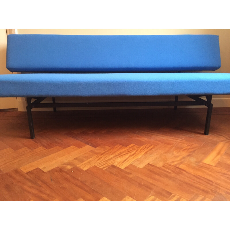 Spectrum sleeping sofa in blue fabric, Martin VISSER - 1960s