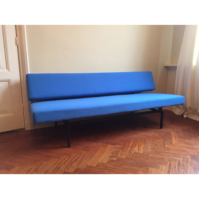 Spectrum sleeping sofa in blue fabric, Martin VISSER - 1960s