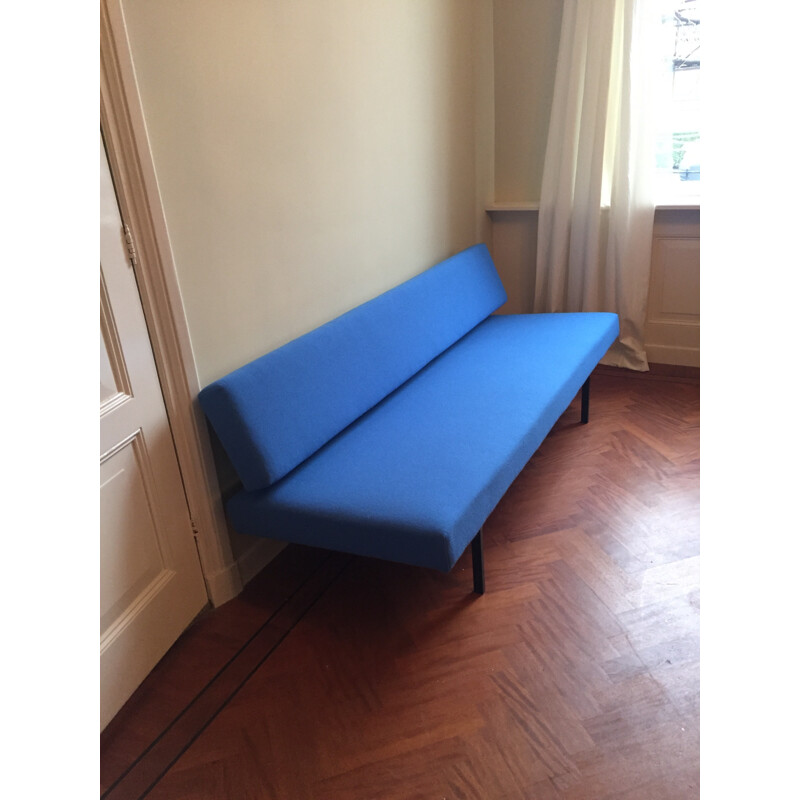 Spectrum sleeping sofa in blue fabric, Martin VISSER - 1960s