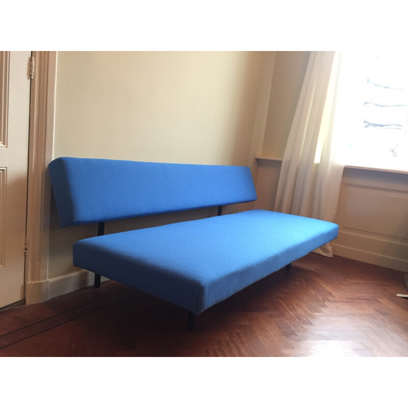 Spectrum sleeping sofa in blue fabric, Martin VISSER - 1960s