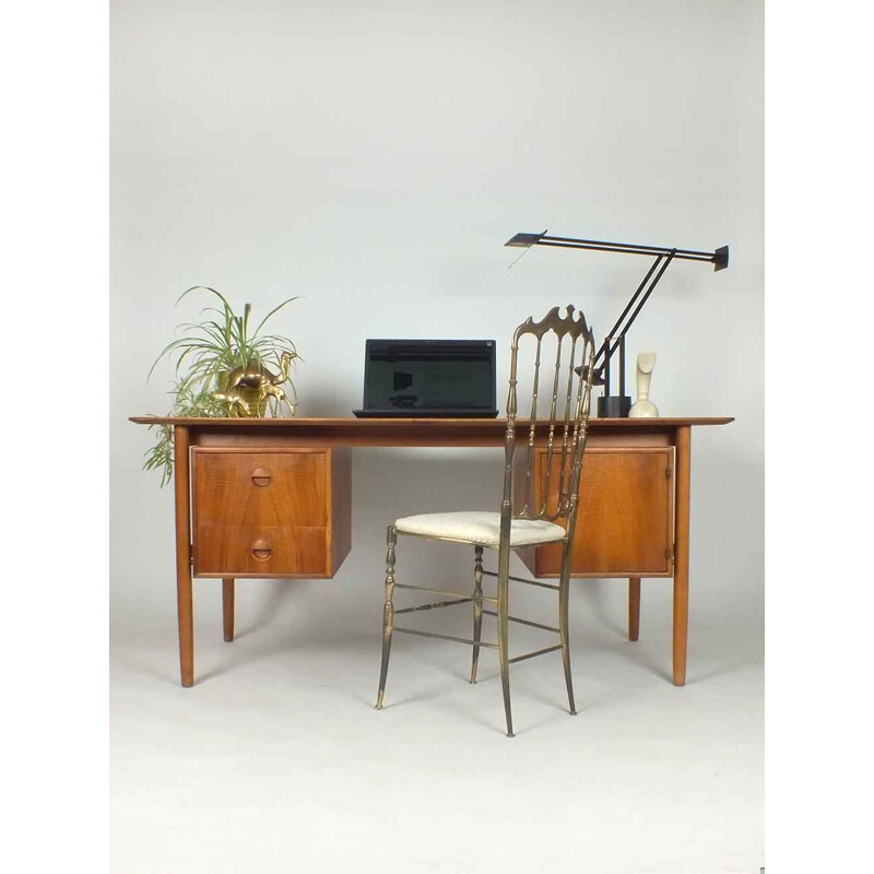 Walnut vintage desk by William Watting for Fristho, 1950s