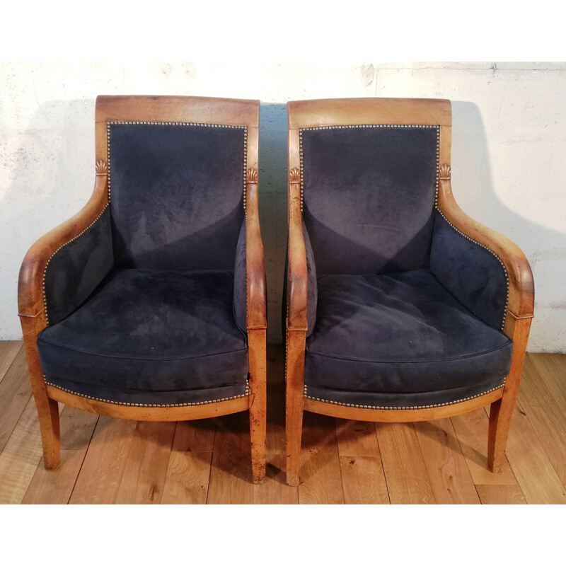 Koningsblauw fluweel en gesneden mahonie fauteuil