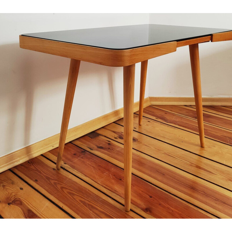 Table basse vintage en bois de hêtre et en verre par J.Jiroutek pour Cesky Nabytek, Tchécoslovaquie 1960