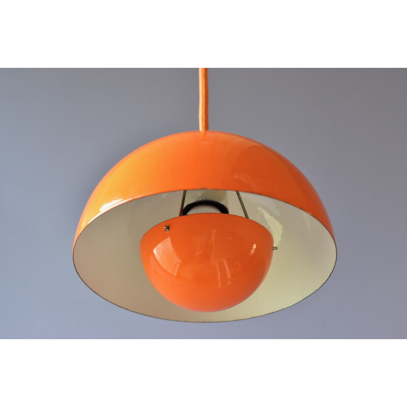 Vintage enamel flowerpot pendant lamp by Verner Panton for Louis Poulsen, Denmark 1968