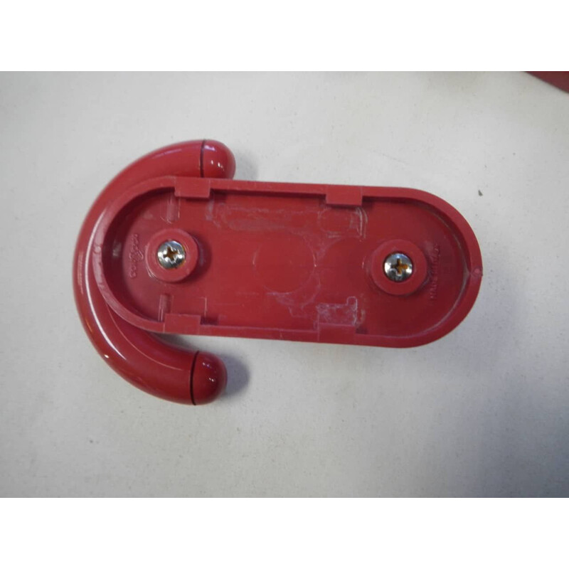 Paire de porte-manteaux vintage en plastique rouge par Con et Con, Italie