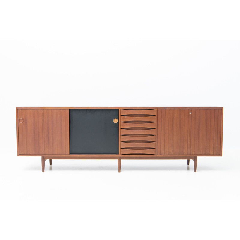 Vintage sideboard with counterweight drawers model 29A by Arne Vodder for Sibast Furniture, Denmark 1950