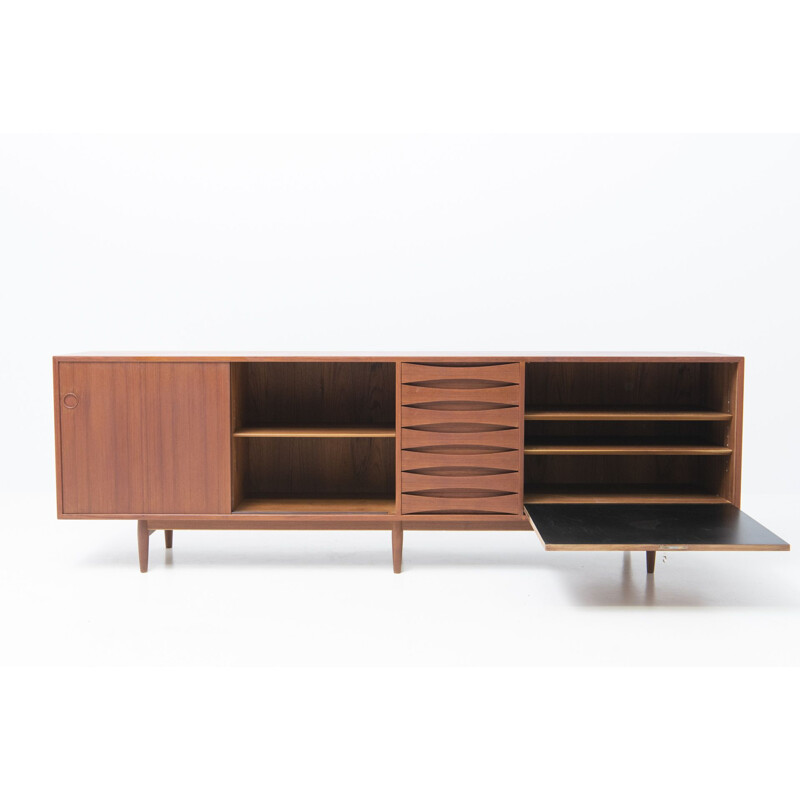 Vintage sideboard with counterweight drawers model 29A by Arne Vodder for Sibast Furniture, Denmark 1950