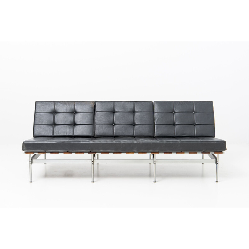 Vintage 3-seat sofa in leather by Kho Liang Ie for Artifort, Netherlands 1960s