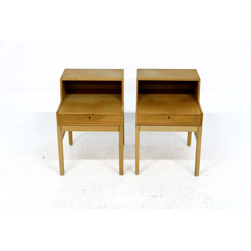 Pair of vintage oakwood night stands by Engström & Myrstrand