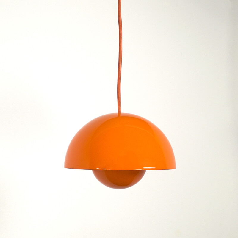 Louis Poulsen "Flowerpot" pendant, Verner PANTON - 1960s