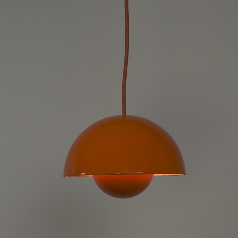 Louis Poulsen "Flowerpot" pendant, Verner PANTON - 1960s