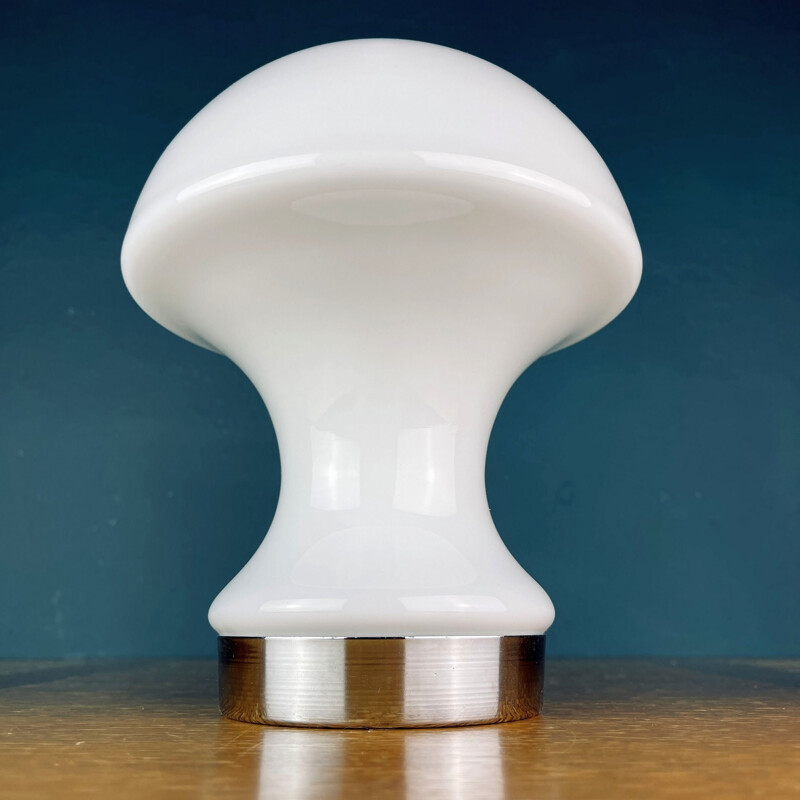 Vintage white opal glass mushroom table lamp, Italy 1980