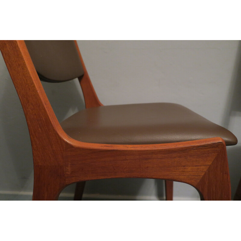 Set of 4 dining chairs in teak and leather, Kai KRISTIANSEN - 1960s