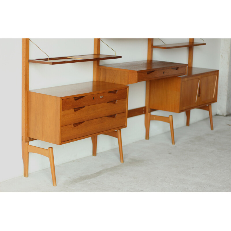 Vintage teak bookcase by Kjell Riise for Rival Brodrene Jatog, Norway 1960s