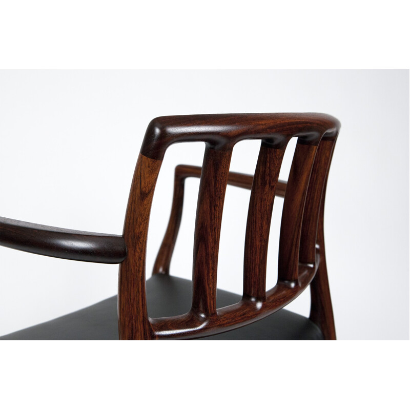 JL Moller Mobelfabrik "66" chair in rosewood, Niels MOLLER - 1970s