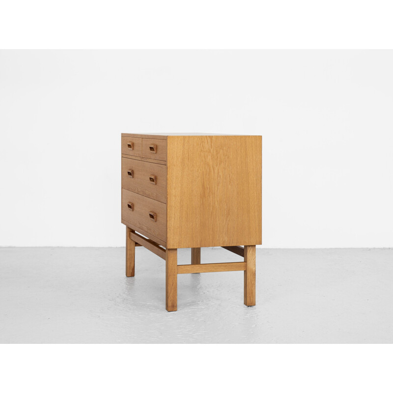 Mid century Danish chest of drawers in oakwood by Børge Mogensen, 1960s