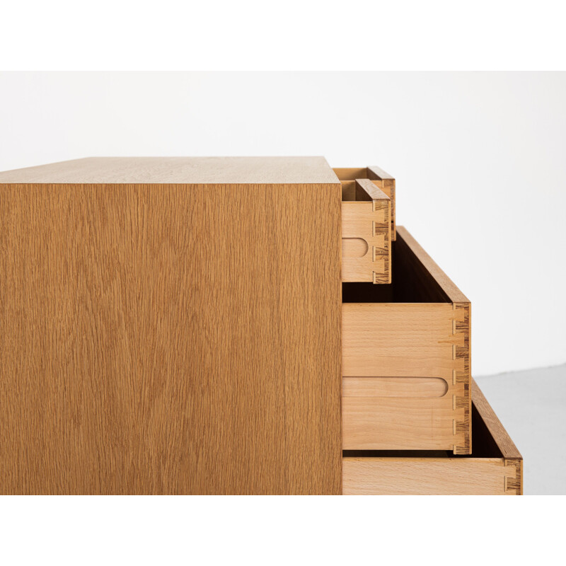 Mid century Danish chest of drawers in oakwood by Børge Mogensen, 1960s