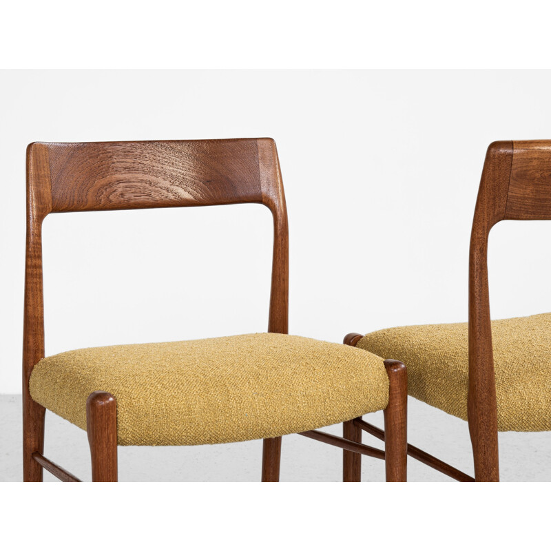 Set of 6 mid century Danish dining chairs in teak with new fabric, 1960s