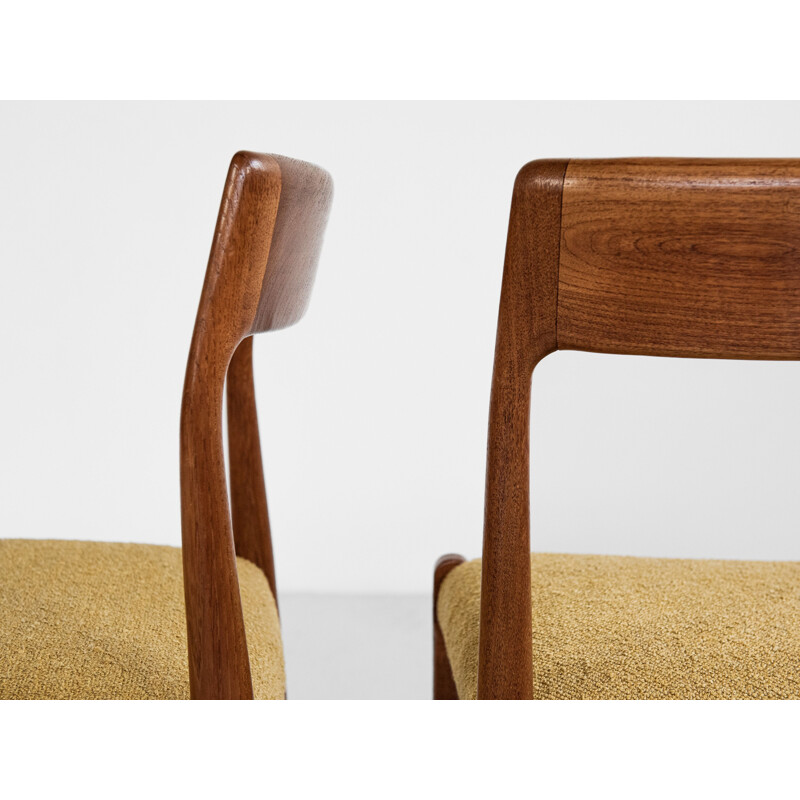 Set of 6 mid century Danish dining chairs in teak with new fabric, 1960s