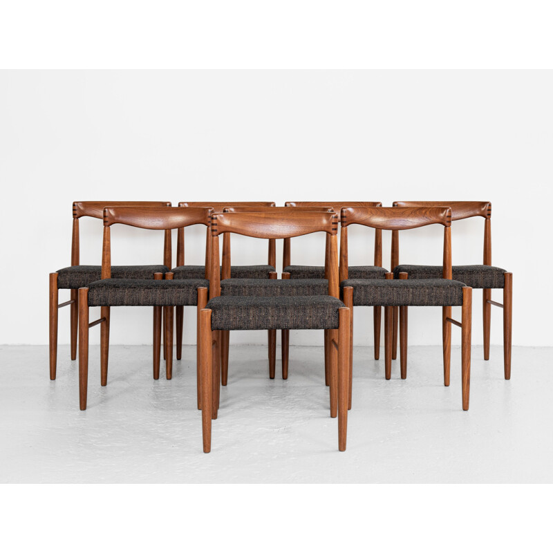 Set of 8 mid century Danish dining chairs in teak by Hw Klein for Bramin, 1960s
