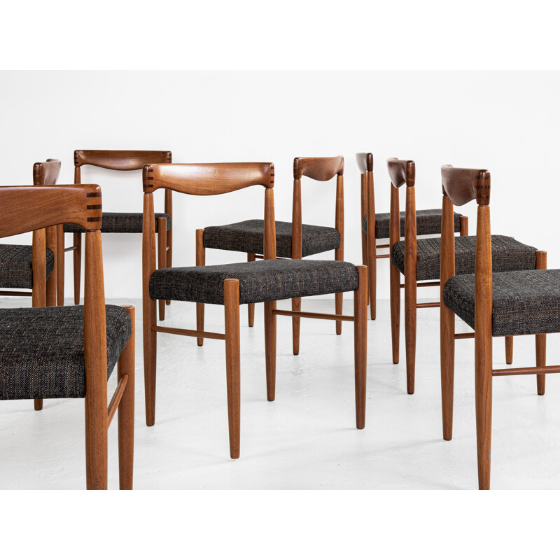 Set of 8 mid century Danish dining chairs in teak by Hw Klein for Bramin, 1960s