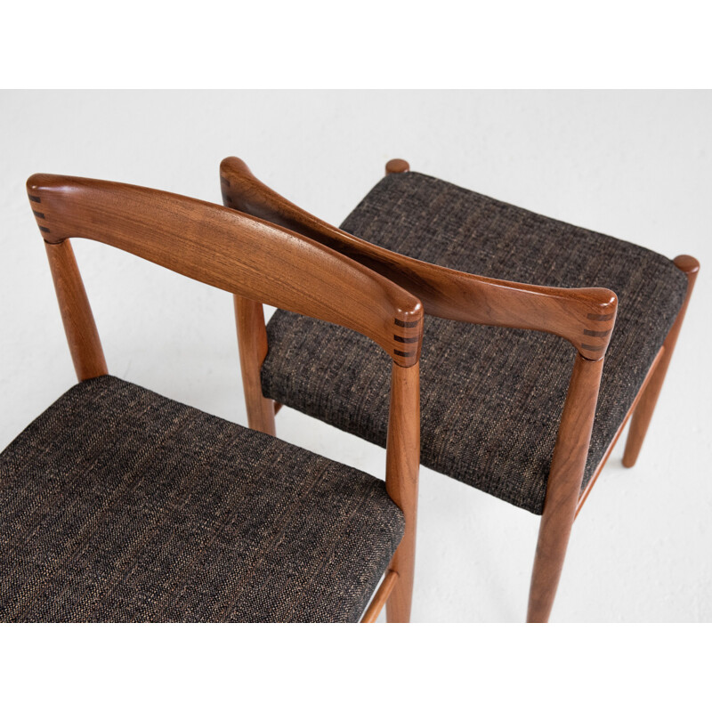 Set of 8 mid century Danish dining chairs in teak by Hw Klein for Bramin, 1960s