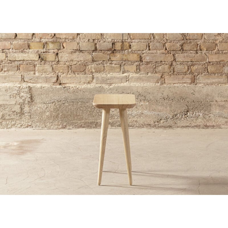 Vintage side table in solid oakwood from Alsace