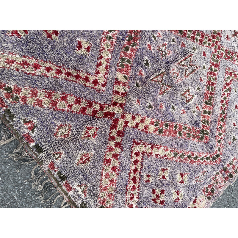 Moroccan Berber rug Boujaad vintage