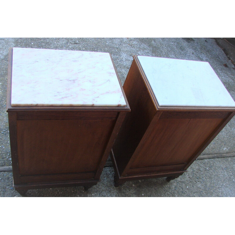 Pair of vintage oakwood night stands