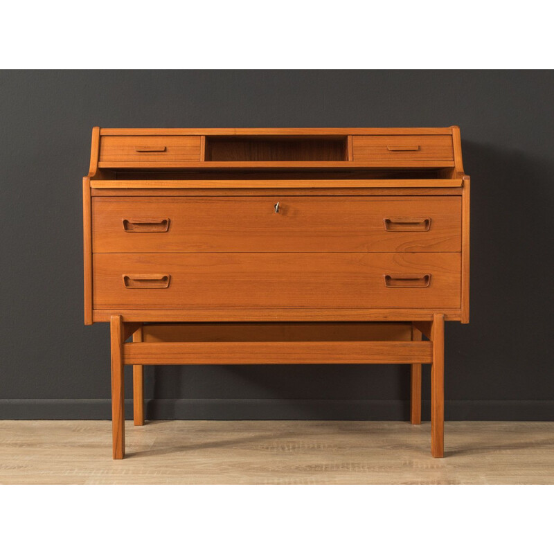 Vintage desk by Arne Wahl Iversen for Vinde Møbelfabrik, Denmark 1960s