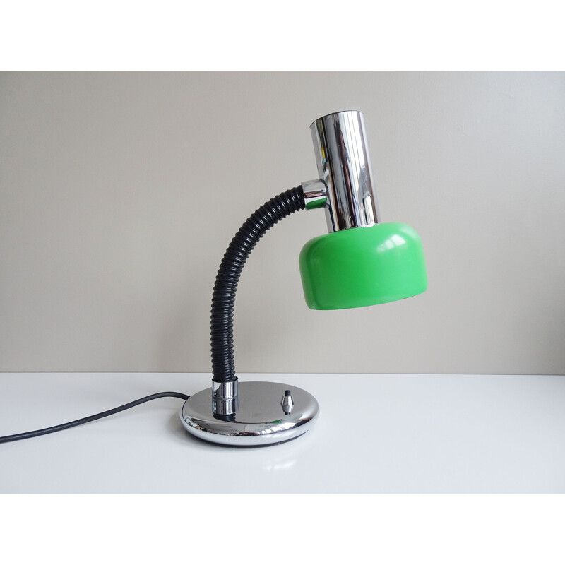 Lámpara de escritorio vintage de metal verde de Hillebrand, 1970