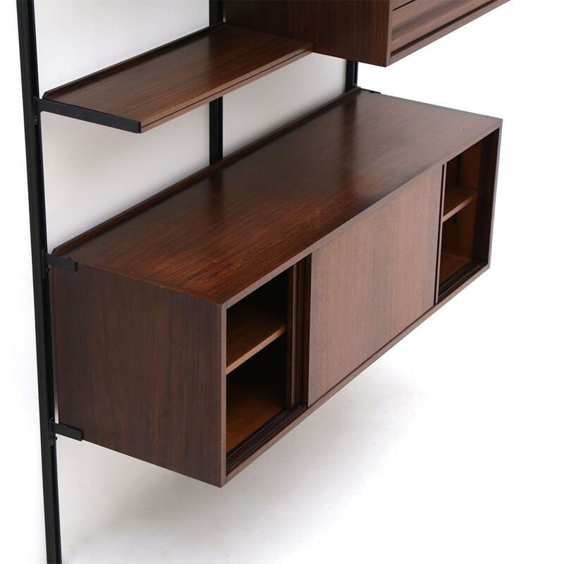 Vintage "E22" wall unit by Osvaldo Borsani for Tecno, 1960s