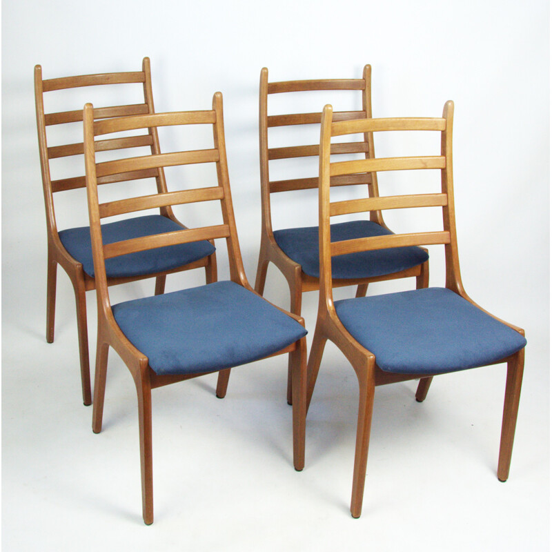 Conjunto de 4 cadeiras de madeira vintage de K.S. Mobelfabrik para Korup Stolefabrik, Dinamarca 1960