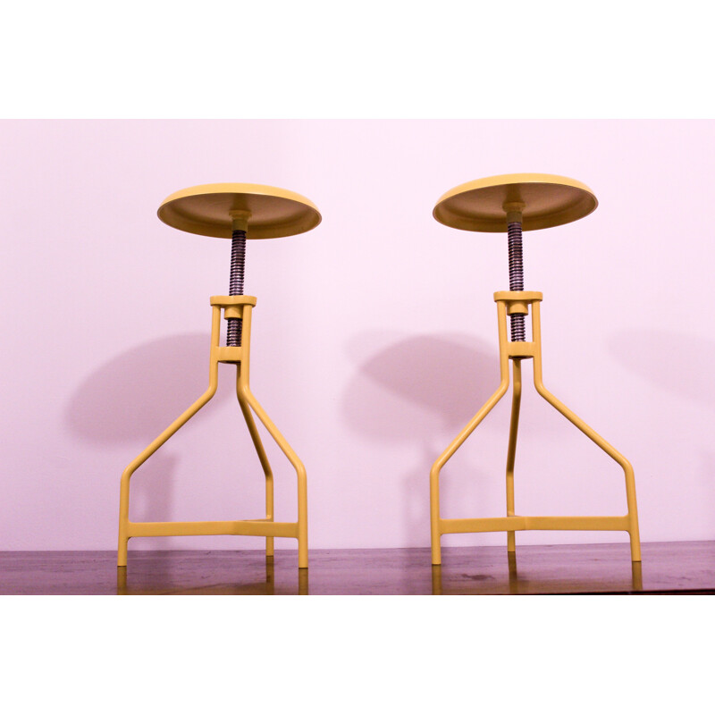 Pair of vintage stools in yellow lacquered metal, Italy 1970