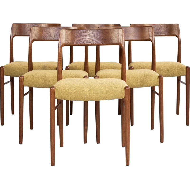 Set of 6 mid century Danish dining chairs in teak with new fabric, 1960s