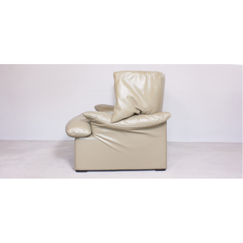 Cassina Portovenere Winback chair, Vico MAGISTRETTI - 1980s