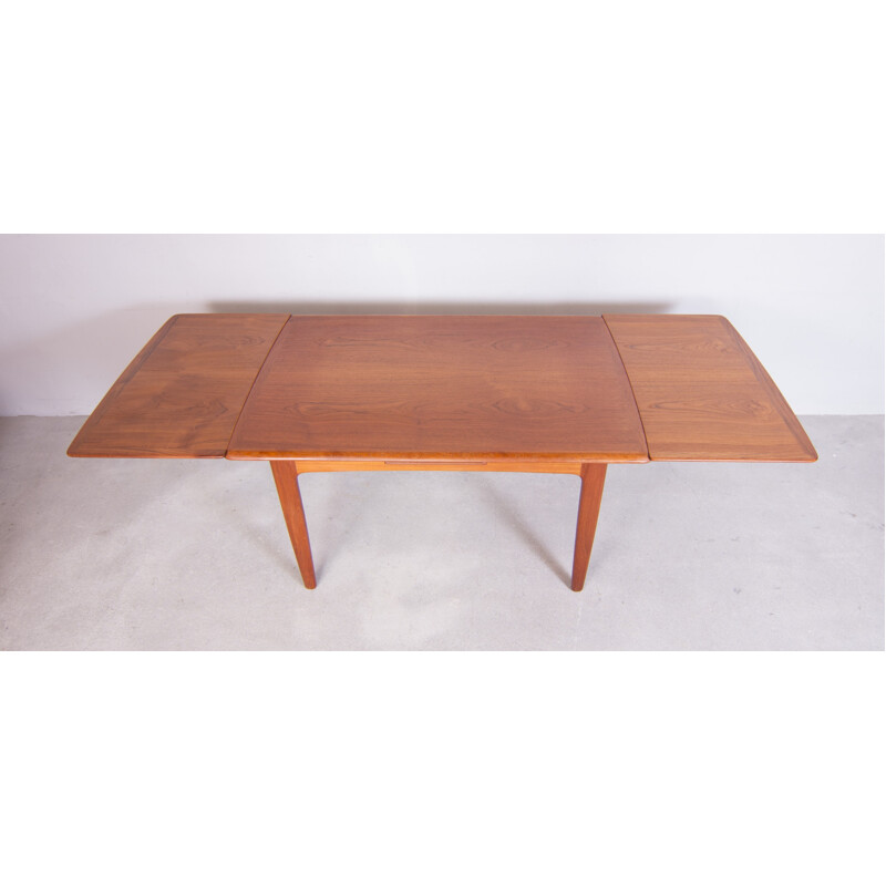 Danish table in teak, Arne VODDER - 1960s