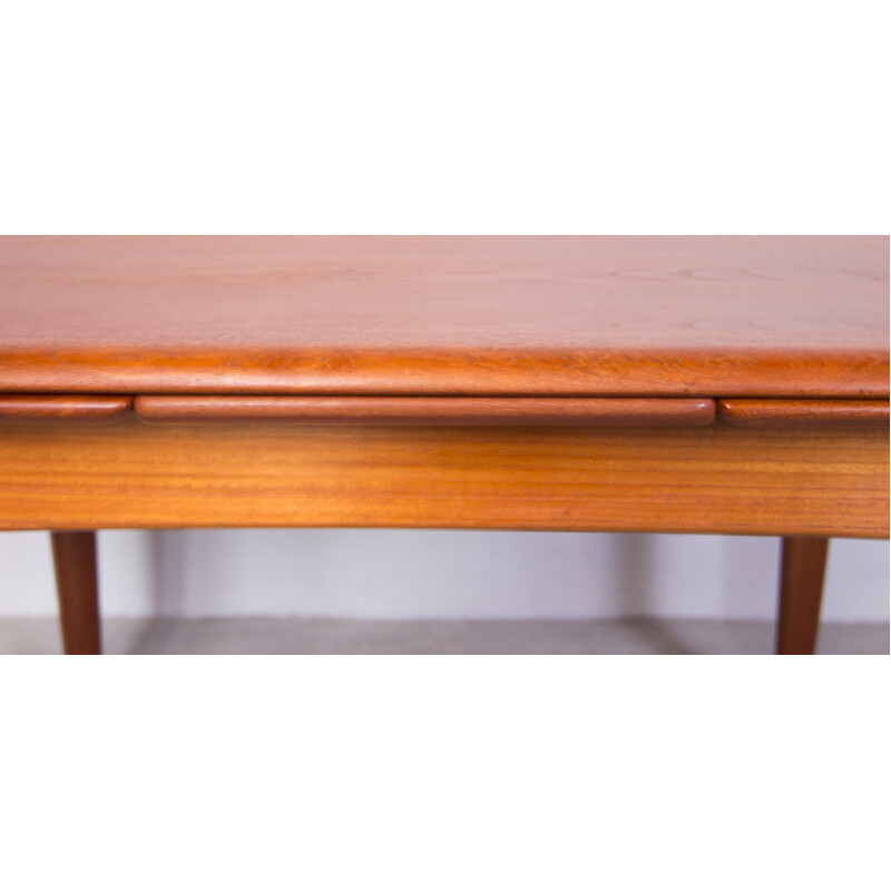 Danish table in teak, Arne VODDER - 1960s