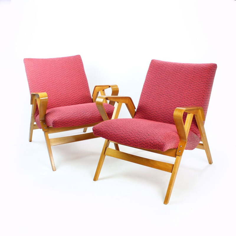 Mid century armchair in pink fabric & oakwood by Tatra, Czechoslovakia 1960s