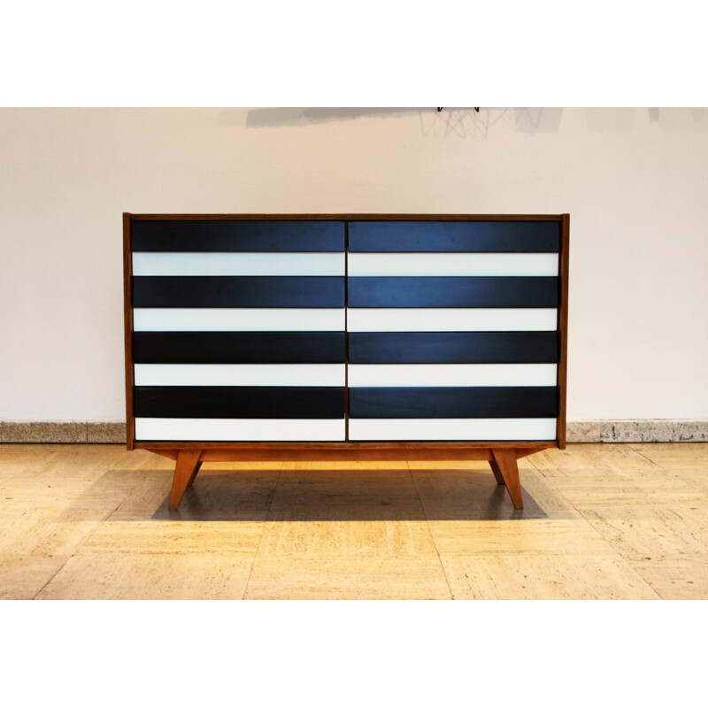 Mid-century U-453 chest of drawers by Jiří Jiroutek for Interier Praha, 1960