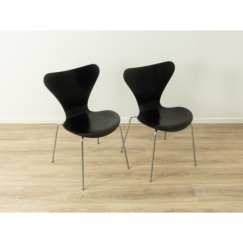 2 cadeiras de jantar vintage modelo 3107 por Arne Jacobsen para Fritz Hansen