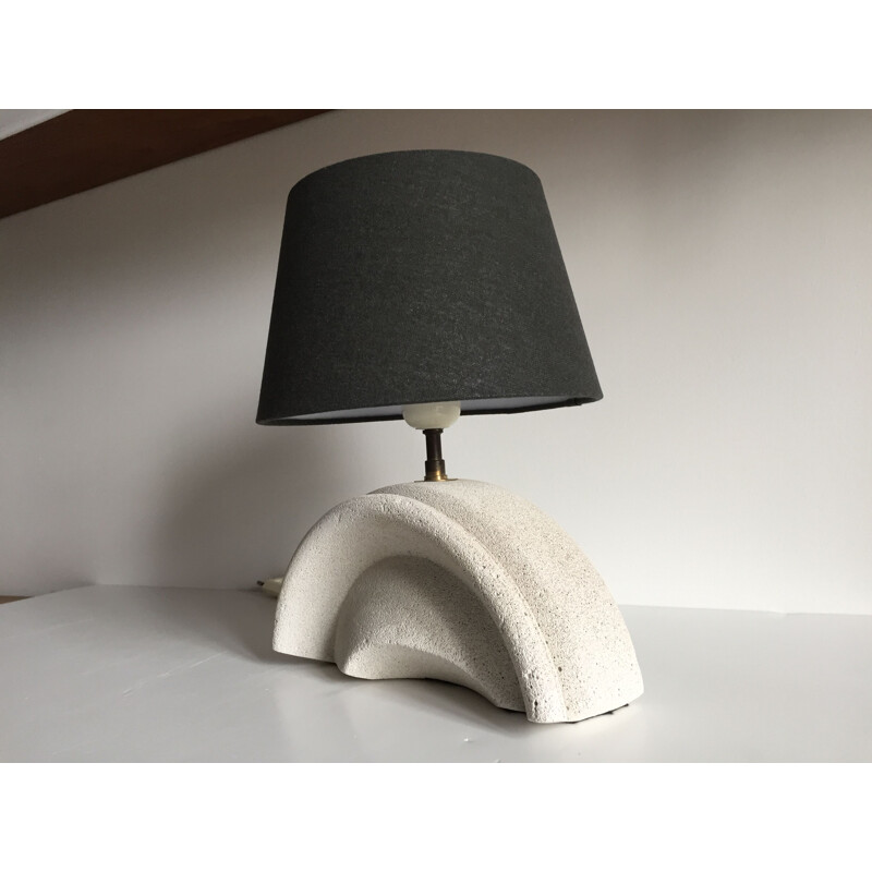 Vintage lamp in celbeton
