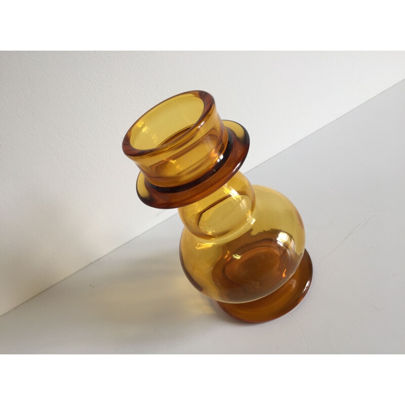 Vase vintage géométrique en verre orangé