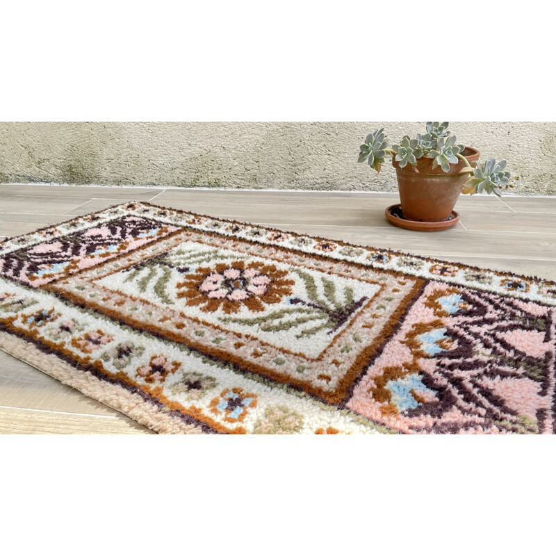 Vintage bohemian pure wool rug 135 x 70cm, 1970